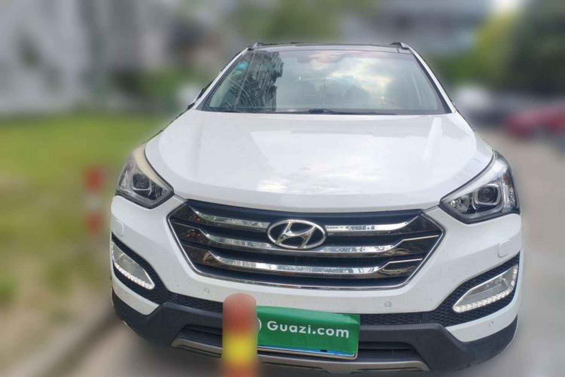 Used Hyundai Santa Fe 2013 Revised Version 2.0T Automatic All-Wheel Drive Top-Tier Trim Front