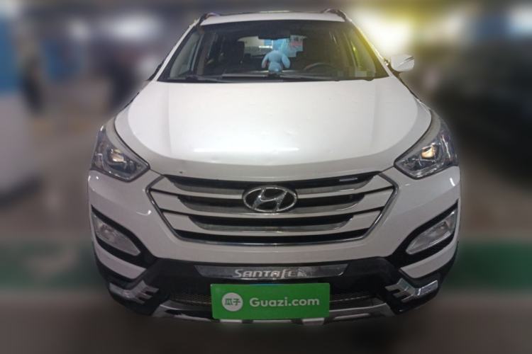 Used Hyundai Santa Fe 2013 2.4L Automatic 2WD Comfort Edition Front