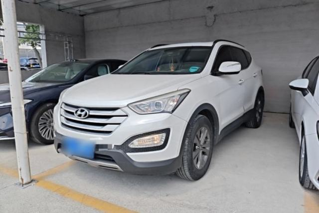 Used Hyundai Santa Fe 2013 2.4L Automatic 2WD Comfort Edition