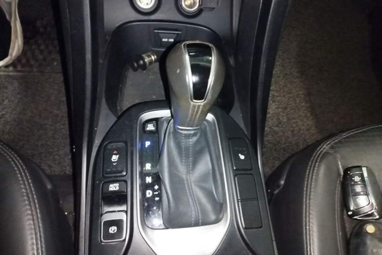 Used Hyundai Santa Fe 2013 2.0T Automatic All-Wheel Drive Prestige Version Gear Lever