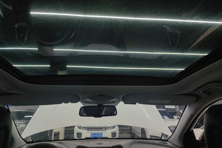 Used Hyundai Santa Fe 2013 2.4L Automatic Two-Wheel Drive Smart Version Headliner