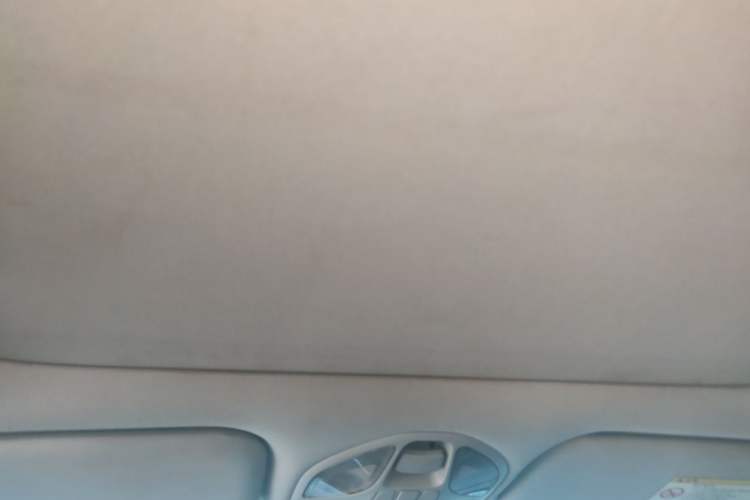 Used Hyundai Santa Fe 2013 2.4L Automatic Two-Wheel Drive Smart Version Headliner