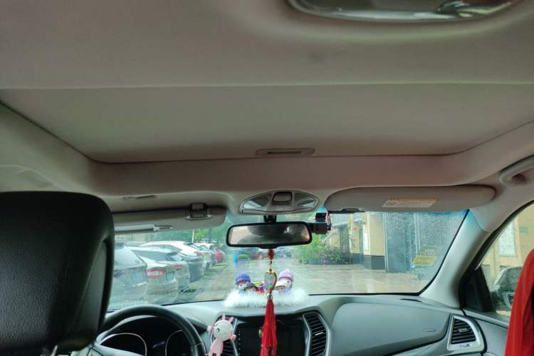 Used Hyundai Santa Fe 2013 2.4L Automatic 2WD Comfort Edition Headliner