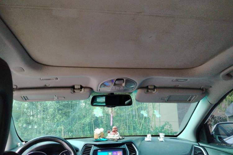 Used Hyundai Santa Fe 2013 2.4L Automatic Two-Wheel Drive Smart Version Headliner