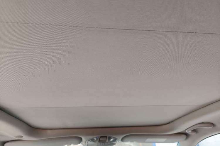 Used Hyundai Santa Fe 2013 2.4L Automatic Two-Wheel Drive Smart Version Headliner