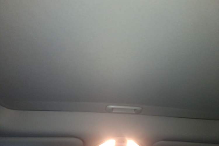 Used Hyundai Santa Fe 2013 2.4L Automatic 2WD Comfort Edition Headliner