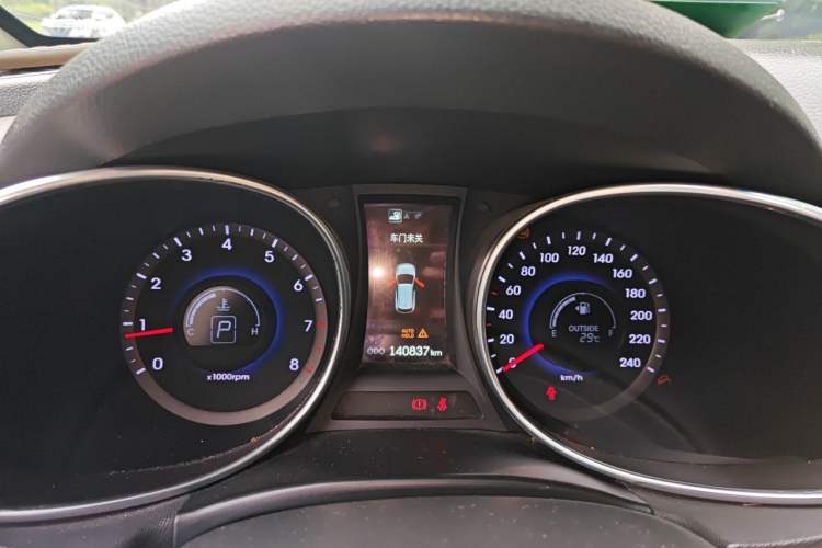 Used Hyundai Santa Fe 2013 2.4L Automatic 2WD Comfort Edition Instrument Cluster