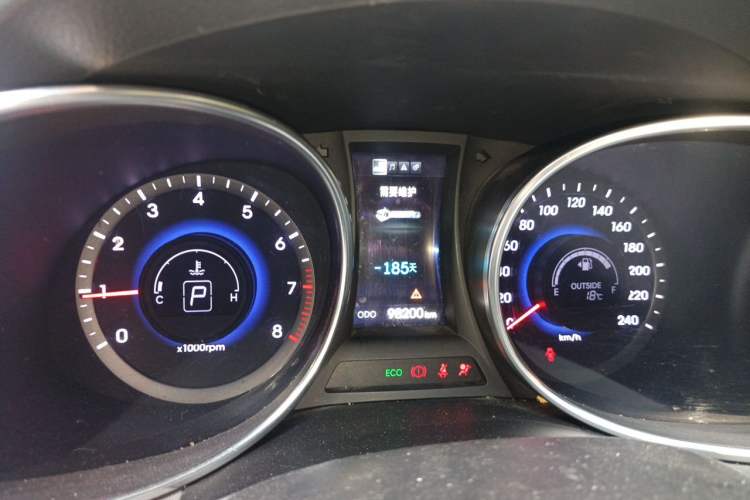 Used Hyundai Santa Fe 2013 Revised Version 2.0T Automatic All-Wheel Drive Prestige Edition Instrument Cluster