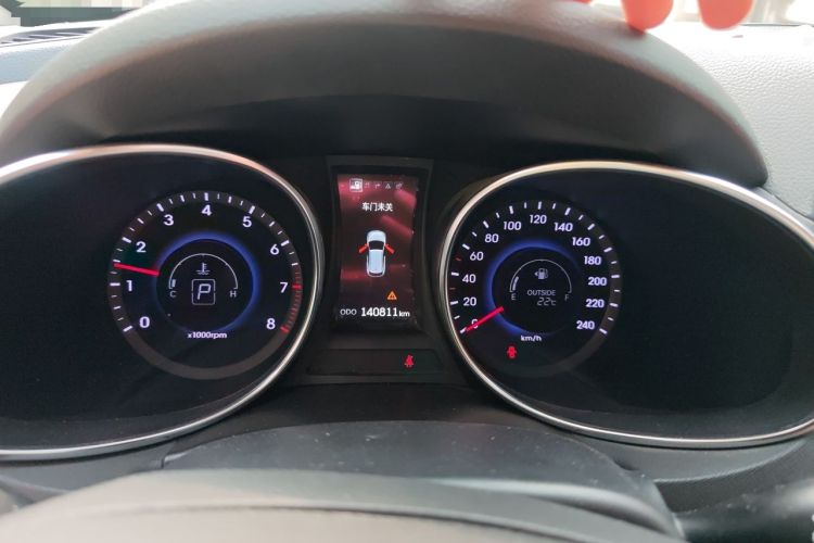 Used Hyundai Santa Fe 2013 Revised Version 2.4L Automatic All-Wheel Drive Luxury Trim Instrument Cluster