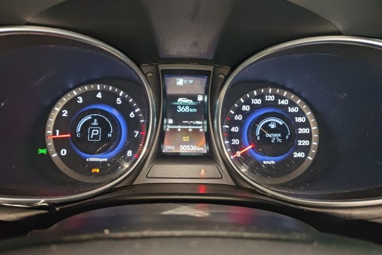 Used Hyundai Santa Fe 2013 2.4L Automatic Two-Wheel Drive Smart Version Instrument Cluster