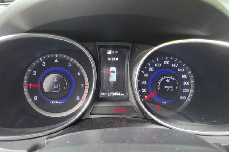 Used Hyundai Santa Fe 2013 Revised Version 2.4L Automatic All-Wheel Drive Smart Type Instrument Cluster
