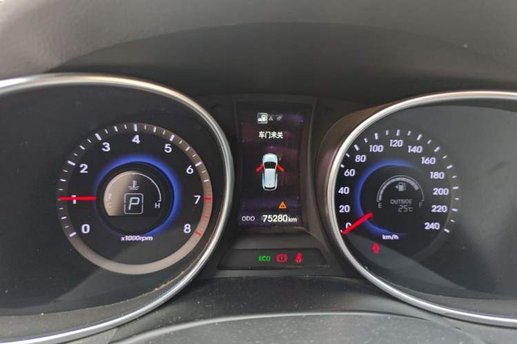 Used Hyundai Santa Fe 2013 Revised Version 2.4L Automatic All-Wheel Drive Smart Type Instrument Cluster