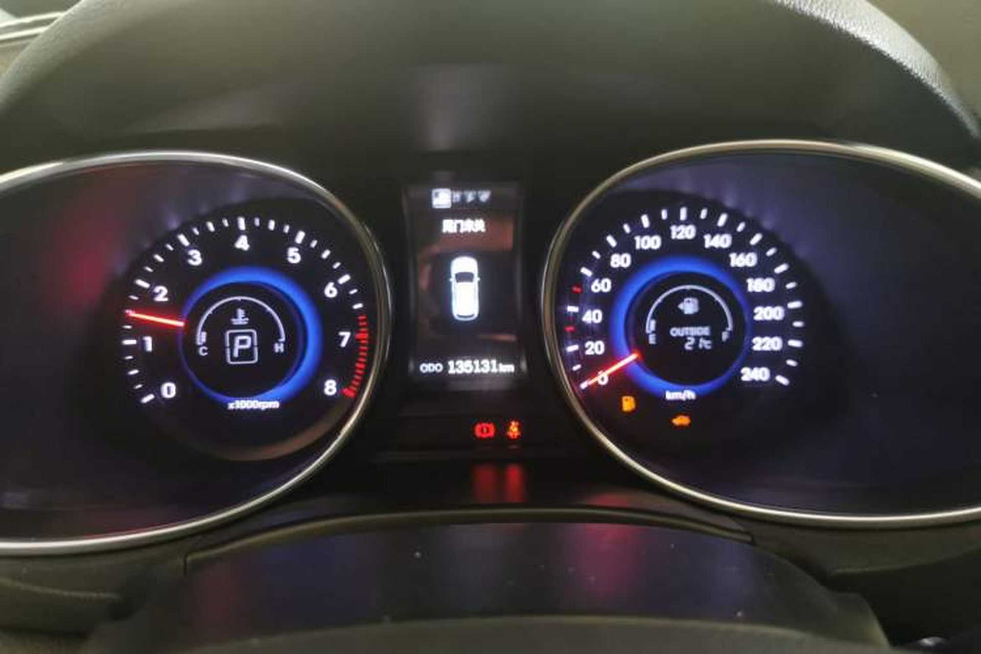 Used Hyundai Santa Fe 2013 2.4L Automatic Two-Wheel Drive Smart Version Instrument Cluster
