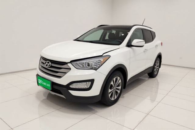 Used Hyundai Santa Fe 2013 2.4L Automatic Two-Wheel Drive Smart Version