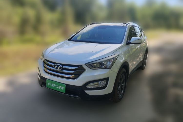 Used Hyundai Santa Fe 2013 2.4L Automatic Two-Wheel Drive Smart Version Guazi used car, China used car export, Used car for sale, Used cars, Cheapest cars for sale