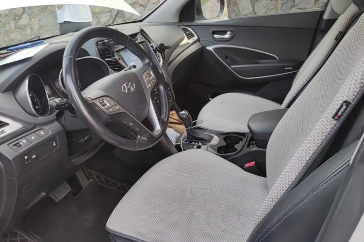 Used Hyundai Santa Fe 2013 Revised Version 2.4L Automatic All-Wheel Drive Smart Type Left Front Seat