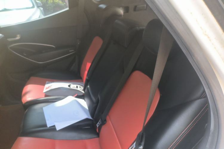 Used Hyundai Santa Fe 2013 2.4L Automatic 2WD Comfort Edition Left Rear Seat