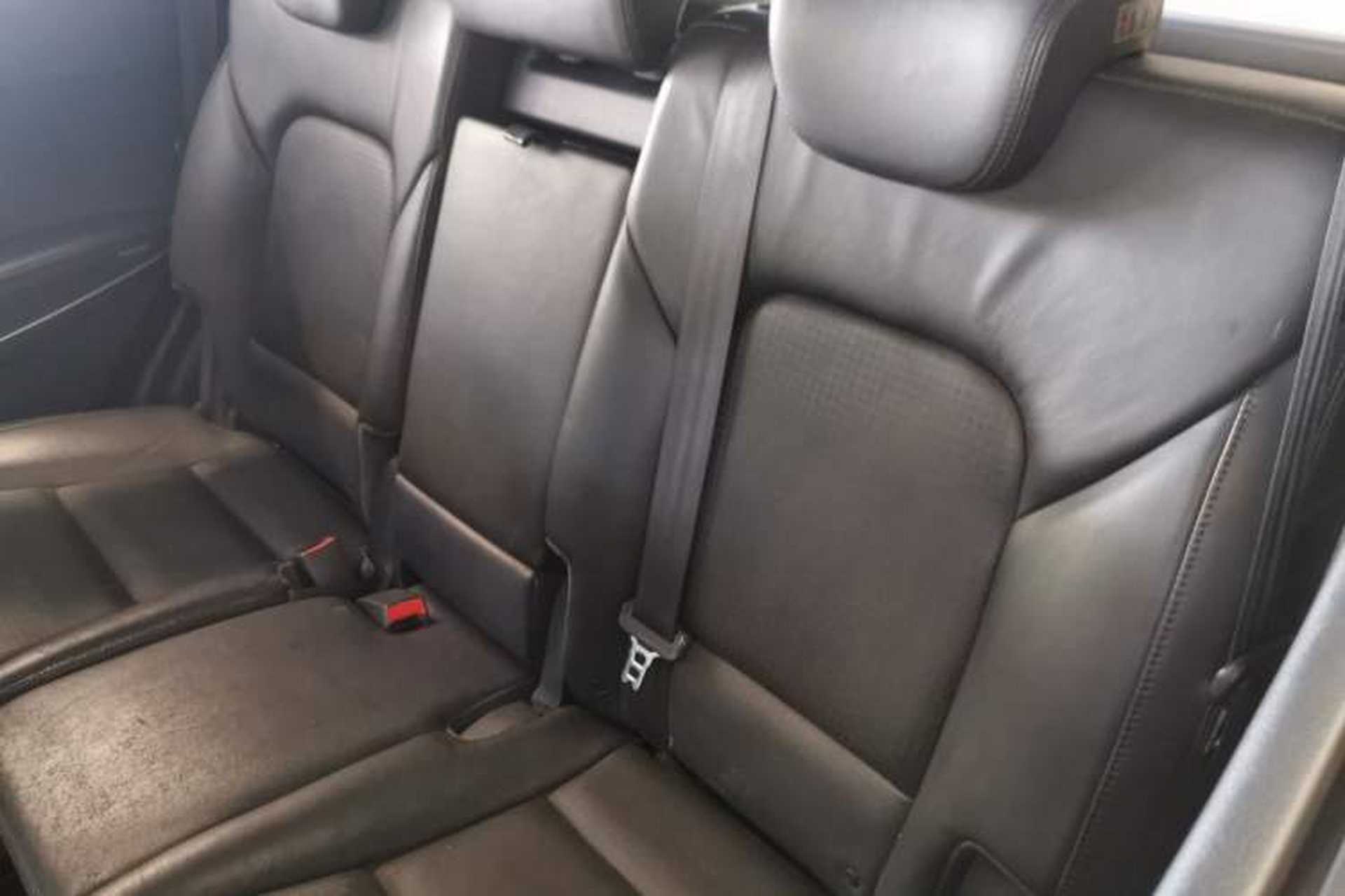 Used Hyundai Santa Fe 2013 2.4L Automatic Two-Wheel Drive Smart Version Left Rear Seat