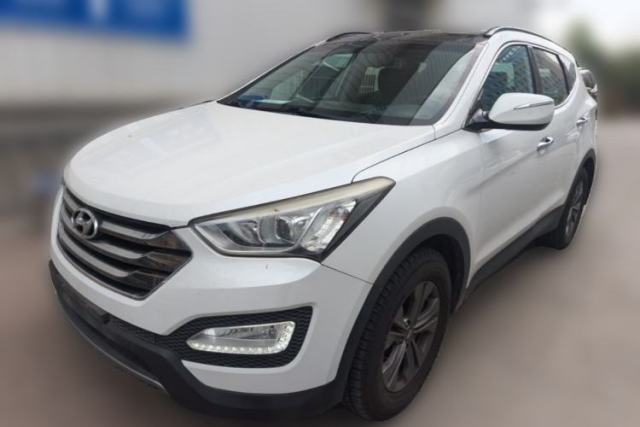 Used Hyundai Santa Fe 2013 2.4L Automatic Two-Wheel Drive Smart Version