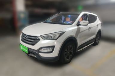 Used Hyundai Santa Fe 2013 2.4L Automatic Two-Wheel Drive Smart Version