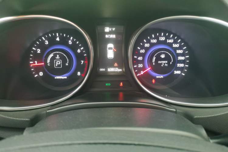 Used Hyundai Santa Fe 2013 Revised Version 2.4L Automatic All-Wheel Drive Smart Type Odometer Close Up