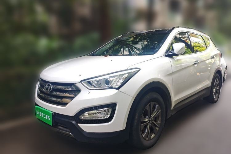 Used Hyundai Santa Fe 2013 2.4L Automatic 4x4 Smart Version Guazi used car, China used car export, Used car for sale, Used  cars, Cheapest cars for sale
