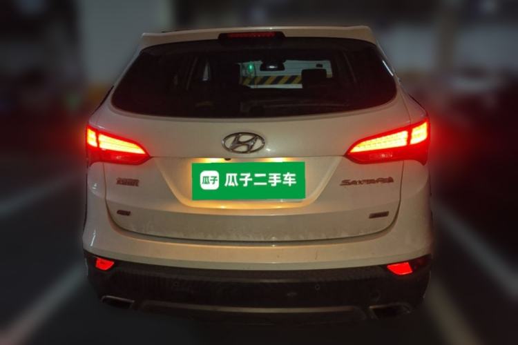 Used Hyundai Santa Fe 2013 2.4L Automatic 4x4 Prestige Edition Rear