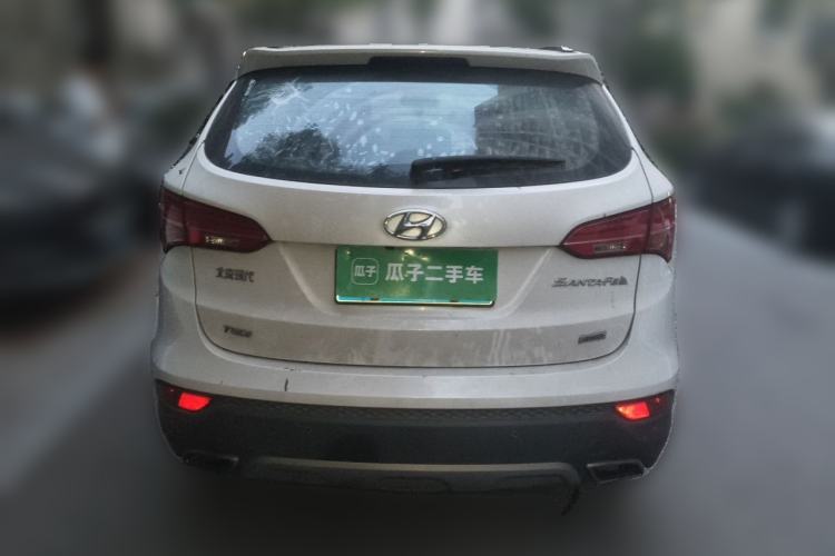 Used Hyundai Santa Fe 2013 2.0T Automatic All-Wheel Drive Prestige Version Rear