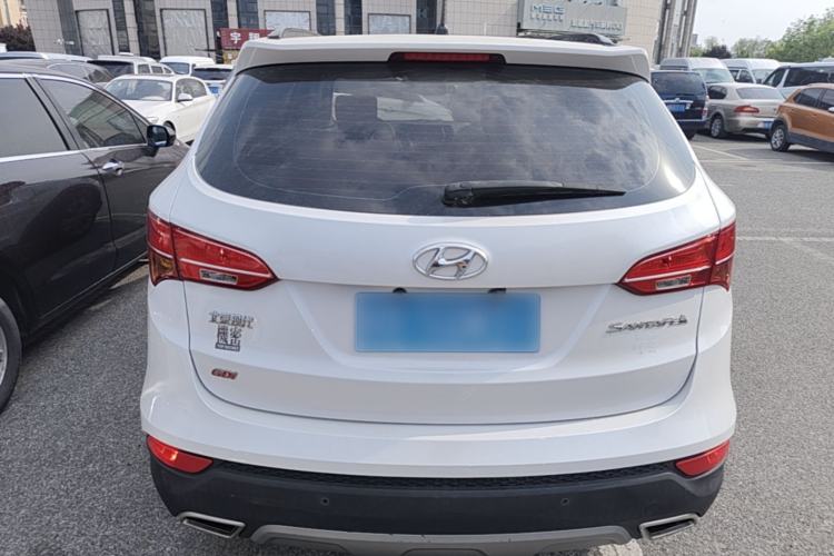 Used Hyundai Santa Fe 2013 2.4L Automatic 2WD Comfort Edition Rear