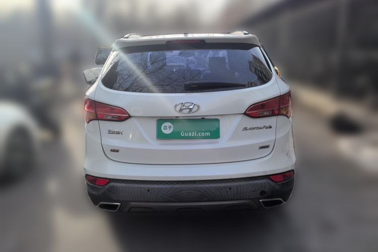 Used Hyundai Santa Fe 2013 2.4L Automatic 4x4 Smart Version Rear
