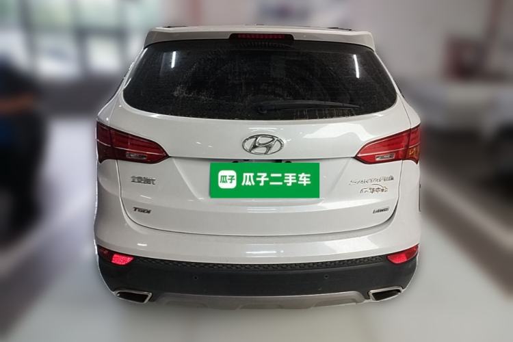 Used Hyundai Santa Fe 2013 2.0T Automatic All-Wheel Drive Prestige Version Rear