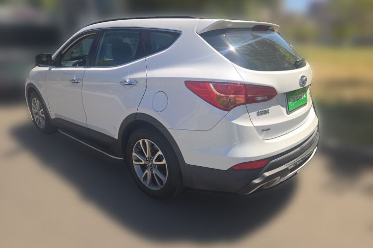 Used Hyundai Santa Fe 2013 2.0T Automatic All-Wheel Drive Prestige Version Rear Left 45 Deg