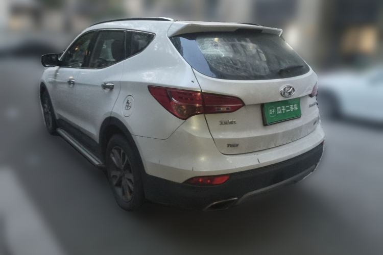 Used Hyundai Santa Fe 2013 2.0T Automatic All-Wheel Drive Prestige Version Rear Left 45 Deg