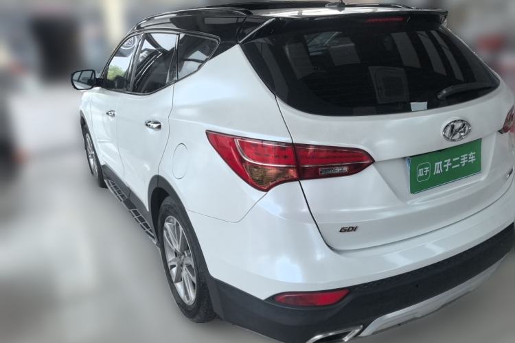 Used Hyundai Santa Fe 2013 Revised Version 2.4L Automatic All-Wheel Drive Luxury Trim Rear Left 45 Deg