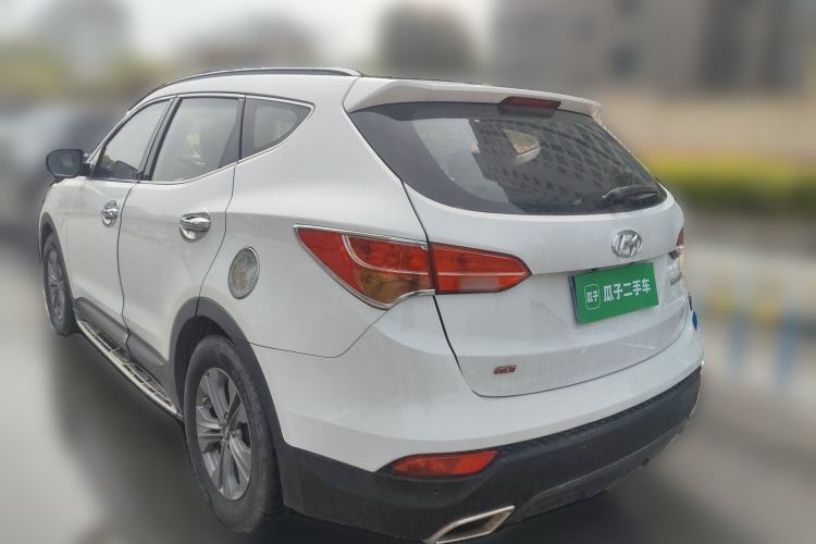 Used Hyundai Santa Fe 2013 2.4L Automatic Two-Wheel Drive Smart Version Rear Left 45 Deg
