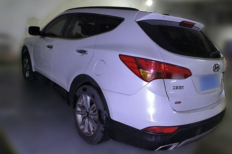 Used Hyundai Santa Fe 2013 2.4L Automatic 4x4 Prestige Edition Rear Left 45 Deg