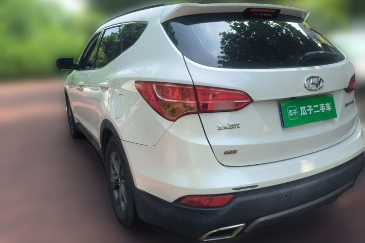 Used Hyundai Santa Fe 2013 2.4L Automatic 2WD Comfort Edition Rear Left 45 Deg