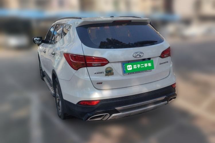 Used Hyundai Santa Fe 2013 2.4L Automatic 2WD Comfort Edition Rear Left 45 Deg