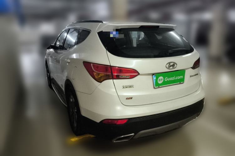 Used Hyundai Santa Fe 2013 2.4L Manual Two-Wheel Drive Comfort Version Rear Left 45 Deg