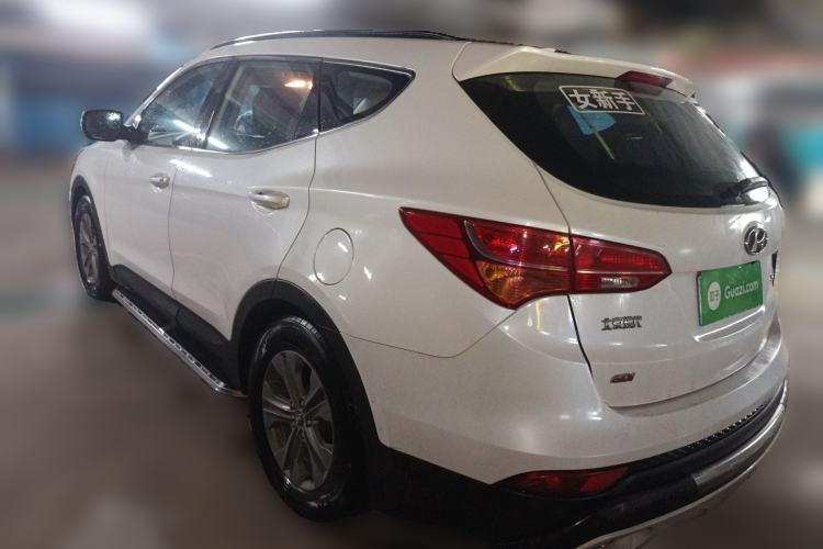 Used Hyundai Santa Fe 2013 2.4L Automatic 2WD Comfort Edition Rear Left 45 Deg