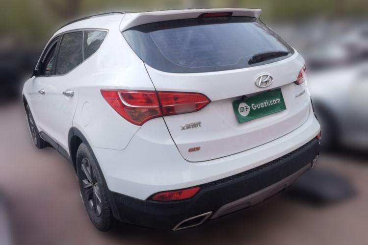Used Hyundai Santa Fe 2013 2.4L Automatic Two-Wheel Drive Smart Version Rear Left 45 Deg