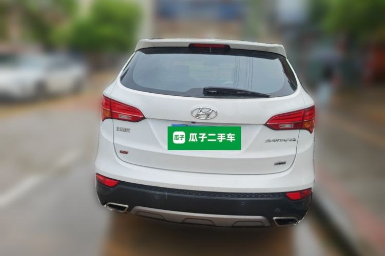 Used Hyundai Santa Fe 2013 2.4L Automatic 4x4 Prestige Edition Rear