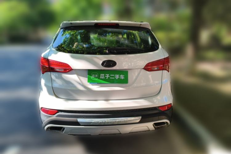 Used Hyundai Santa Fe 2013 2.0T Automatic All-Wheel Drive Prestige Version Rear