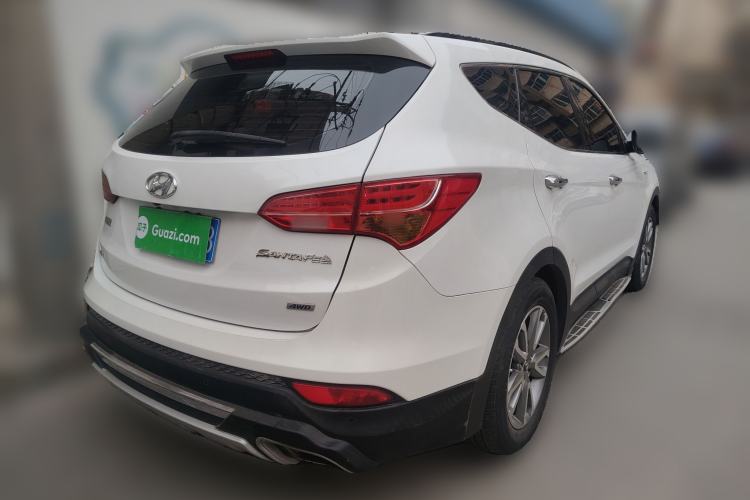 Used Hyundai Santa Fe 2013 2.4L Automatic 4x4 Prestige Edition Rear Right 45 Deg