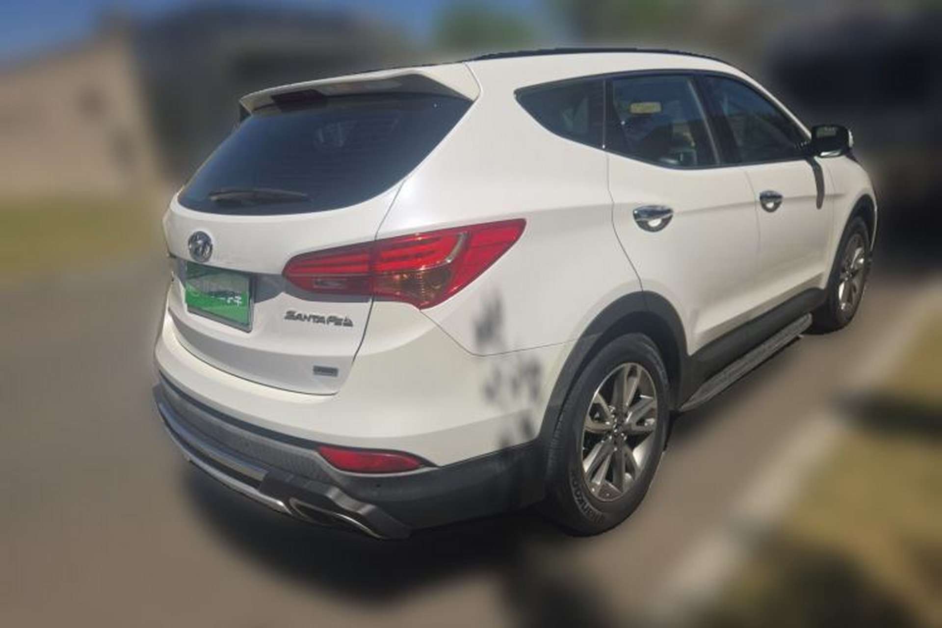 Used Hyundai Santa Fe 2013 2.0T Automatic All-Wheel Drive Prestige Version Rear Right 45 Deg