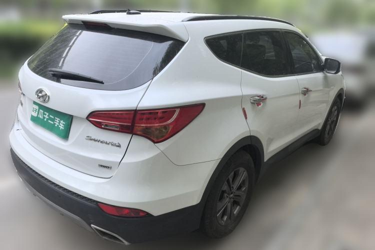 Used Hyundai Santa Fe 2013 Revised Version 2.4L Automatic All-Wheel Drive Smart Type Rear Right 45 Deg