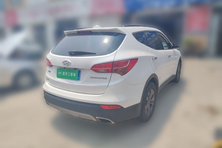 Used Hyundai Santa Fe 2013 2.4L Automatic Two-Wheel Drive Smart Version Rear Right 45 Deg