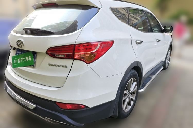 Used Hyundai Santa Fe 2013 Facelifted Version 2.0T Automatic Two-Wheel Drive Prestige Edition Rear Right 45 Deg