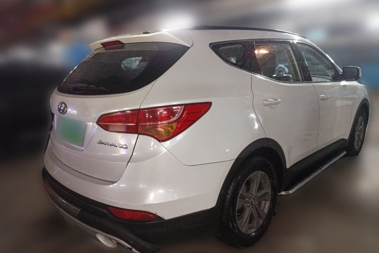Used Hyundai Santa Fe 2013 2.4L Automatic 2WD Comfort Edition Rear Right 45 Deg