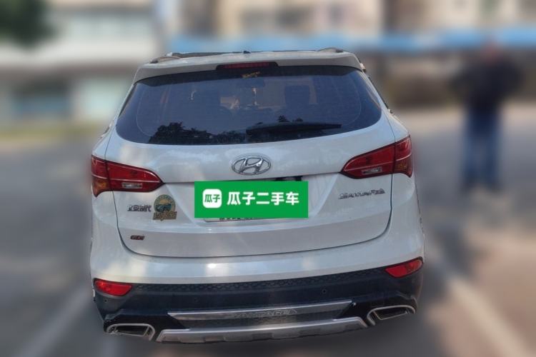 Used Hyundai Santa Fe 2013 2.4L Automatic 2WD Comfort Edition Rear